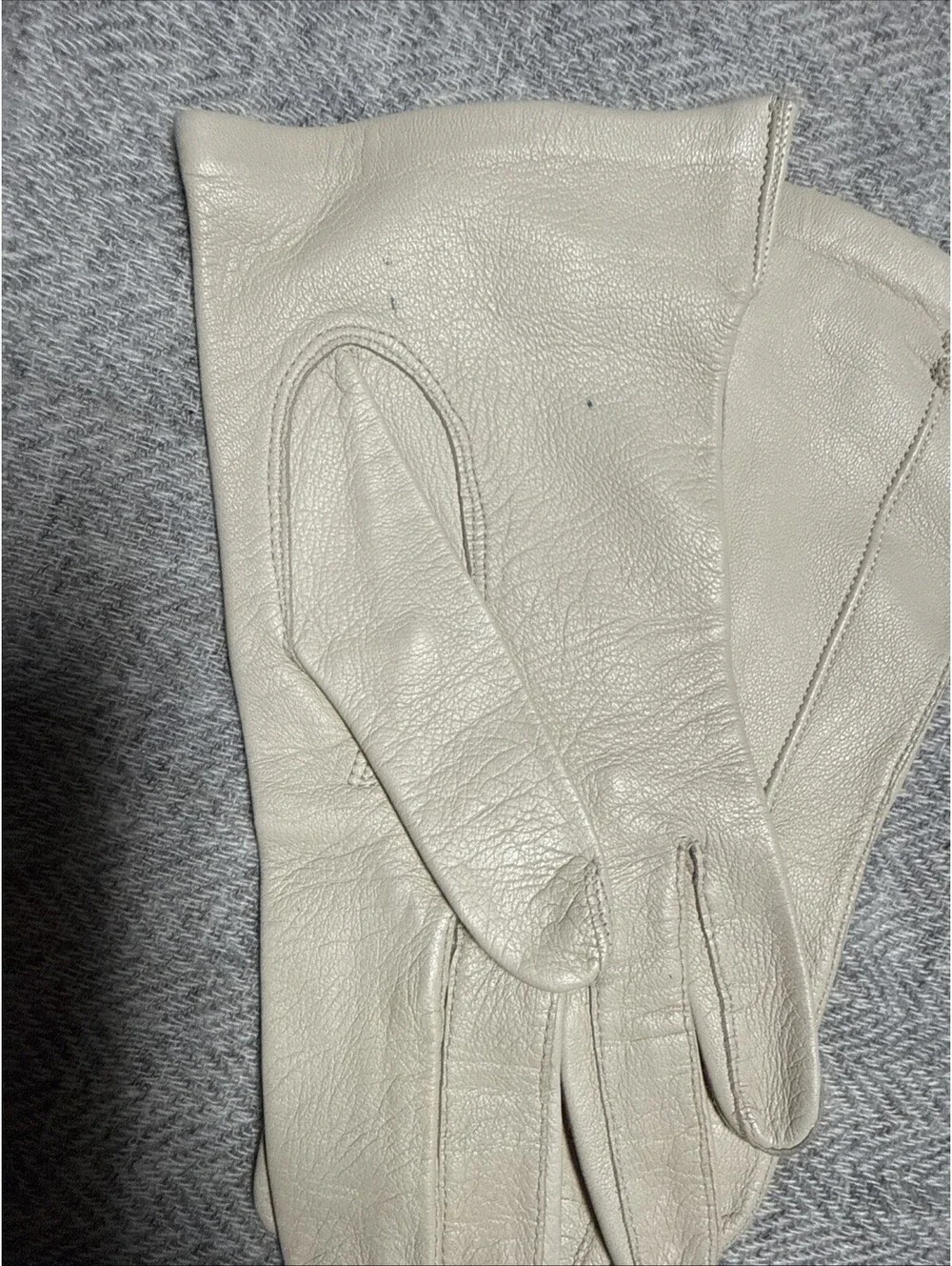 Italian Soft Leather Tan Gloves Women